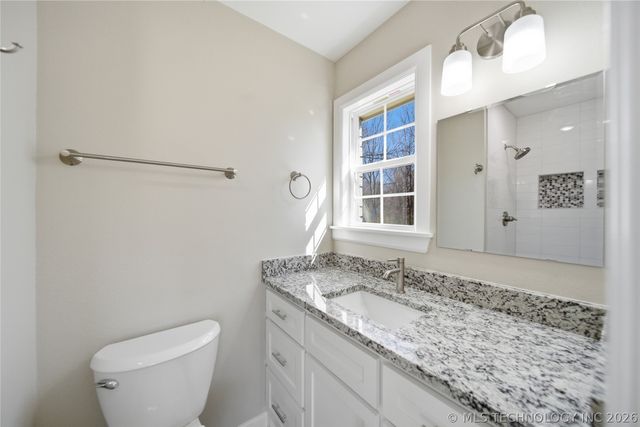 11919 E Southern Hills Road, Claremore, OK 74019