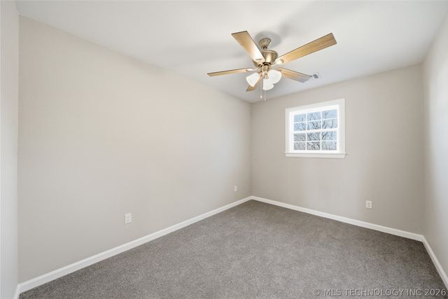 11919 E Southern Hills Road, Claremore, OK 74019