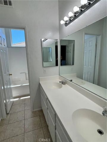 28212 Cranberry, Menifee, CA 92585