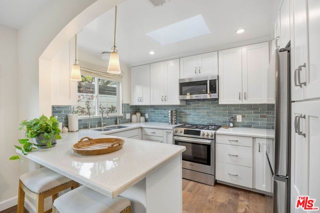 1039 26th Street B, Santa Monica, CA 90403