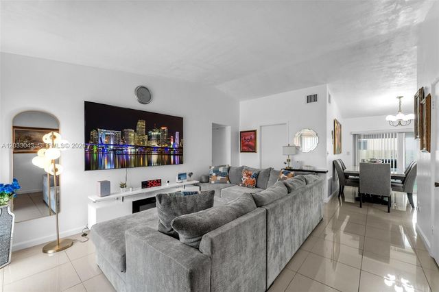 11506 SW 124th Place 11506, Miami, FL 33186