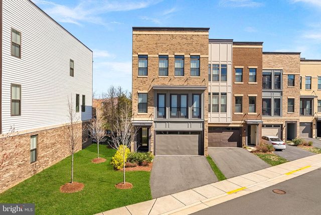 23104 SULLIVANS COVE SQ, Brambleton, VA 20148