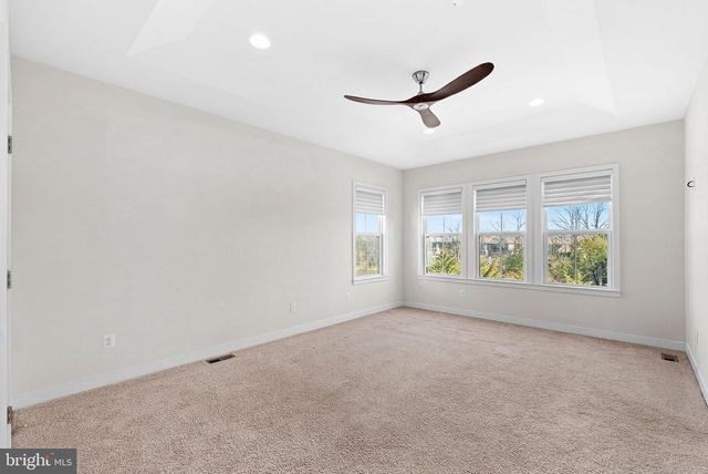 23104 SULLIVANS COVE SQ, Brambleton, VA 20148