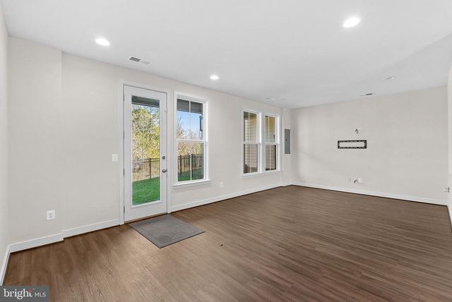 23104 SULLIVANS COVE SQ, Brambleton, VA 20148