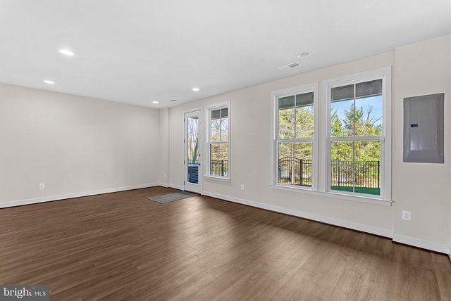 23104 SULLIVANS COVE SQ, Brambleton, VA 20148