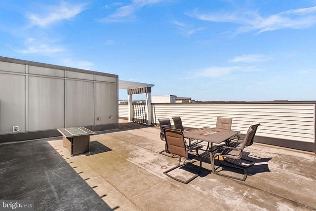 23104 SULLIVANS COVE SQ, Brambleton, VA 20148