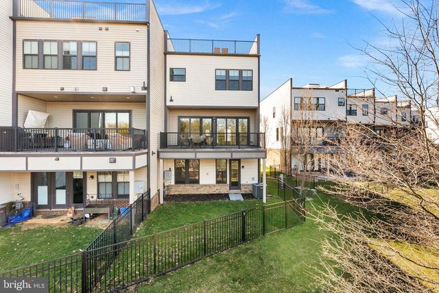 23104 SULLIVANS COVE SQ, Brambleton, VA 20148