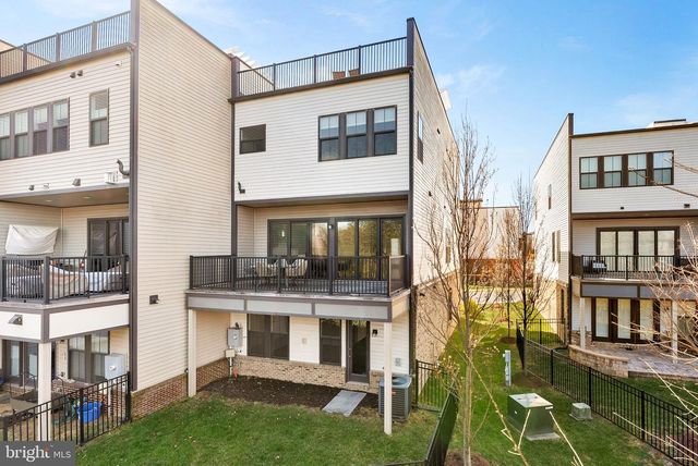 23104 SULLIVANS COVE SQ, Brambleton, VA 20148