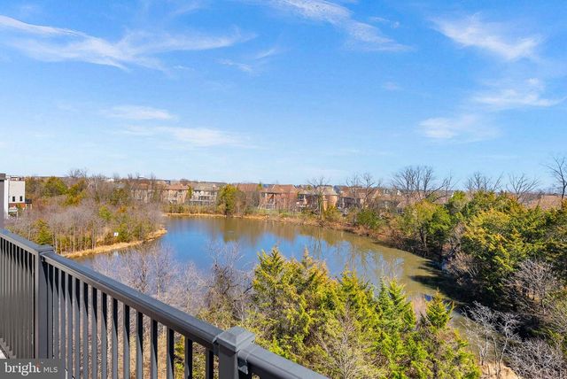 23104 SULLIVANS COVE SQ, Brambleton, VA 20148