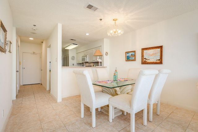 7700 Seawall Boulevard 1308, Galveston, TX 77551