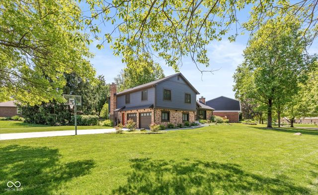 8217 Castle Drive, Indianapolis, IN 46256