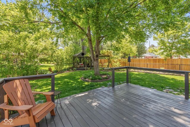 8217 Castle Drive, Indianapolis, IN 46256
