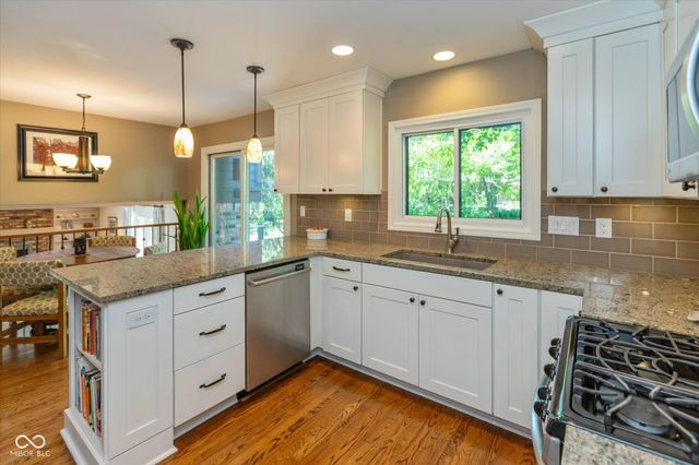 8217 Castle Drive, Indianapolis, IN 46256
