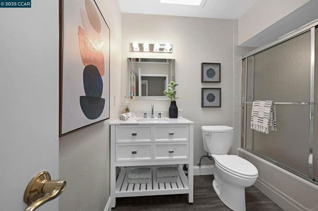 1129 Ptarmigan Dr 3, Walnut Creek, CA 94595