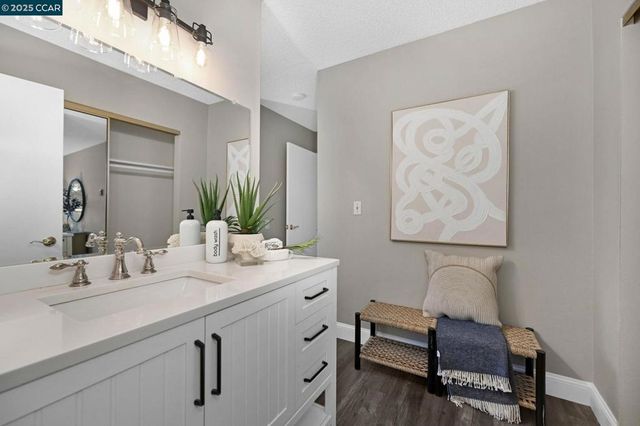 1129 Ptarmigan Dr 3, Walnut Creek, CA 94595