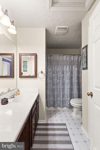 9727 DENROB CT, Parkville, MD 21234