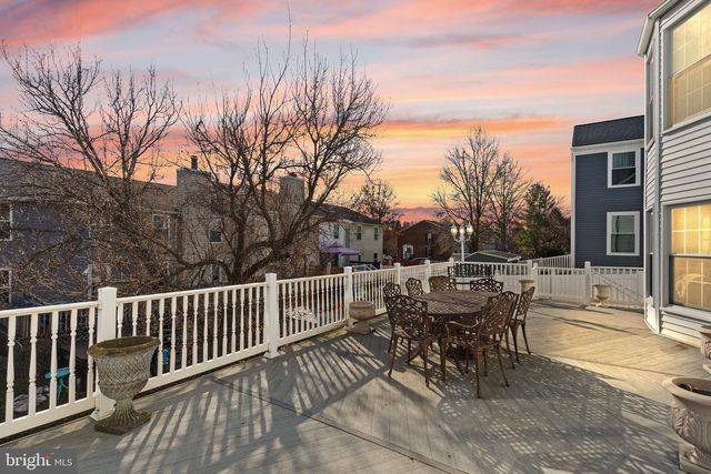 9727 DENROB CT, Parkville, MD 21234