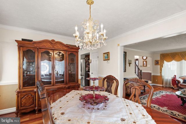 9727 DENROB CT, Parkville, MD 21234