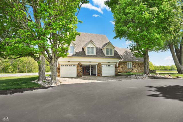 3274 E 700 N, Whiteland, IN 46184