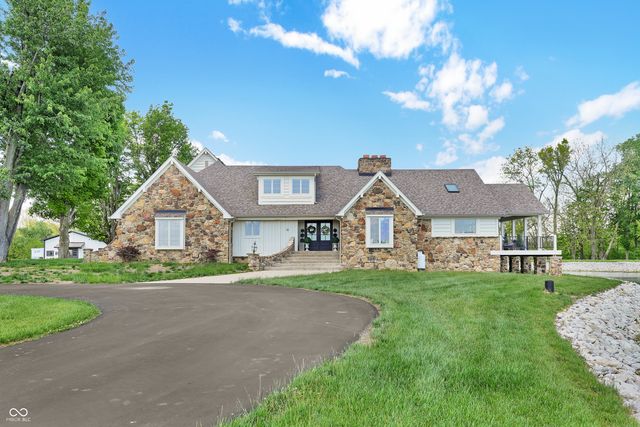 3274 E 700 N, Whiteland, IN 46184