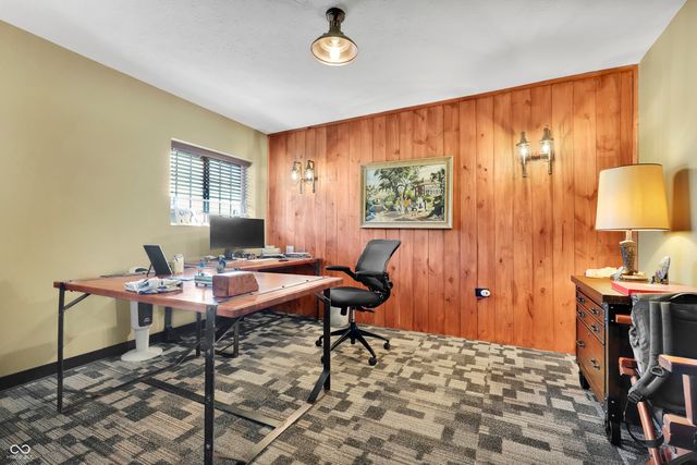 3274 E 700 N, Whiteland, IN 46184