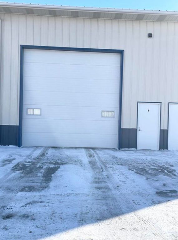 1706 26th Street S B, Moorhead, MN 56560