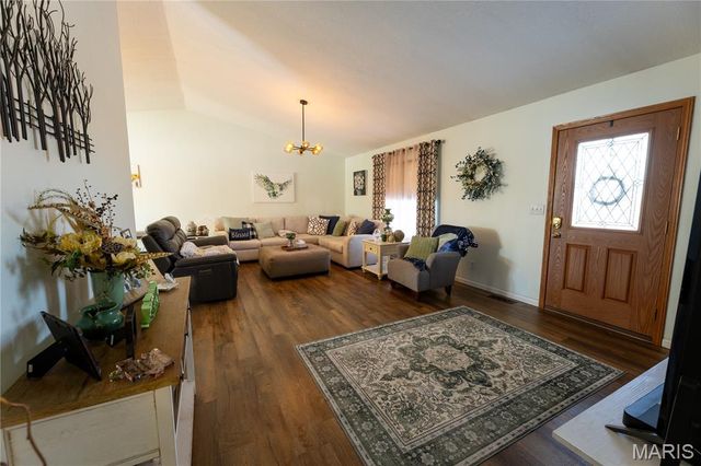 701 E Dent Street, Salem, MO 65560