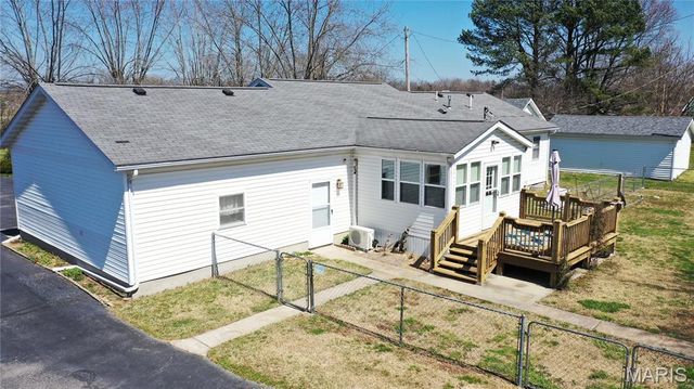 701 E Dent Street, Salem, MO 65560