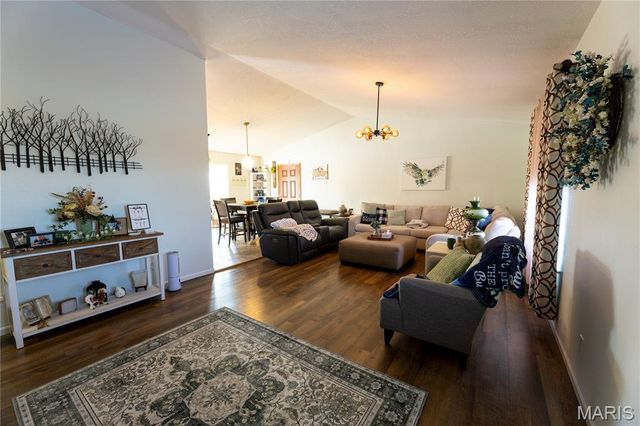 701 E Dent Street, Salem, MO 65560