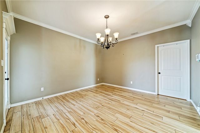 2033 Arash Dr, Corpus Christi, TX 78413