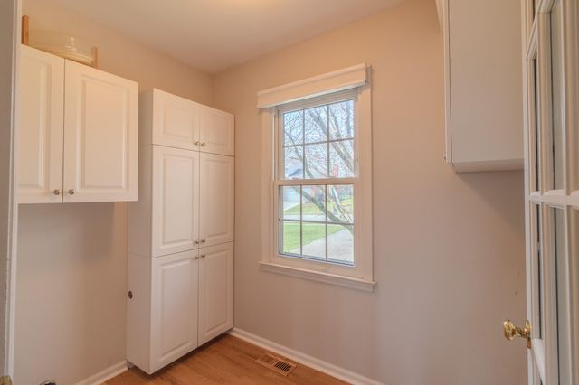 521 Ridgewater Court, Lexington, KY 40515