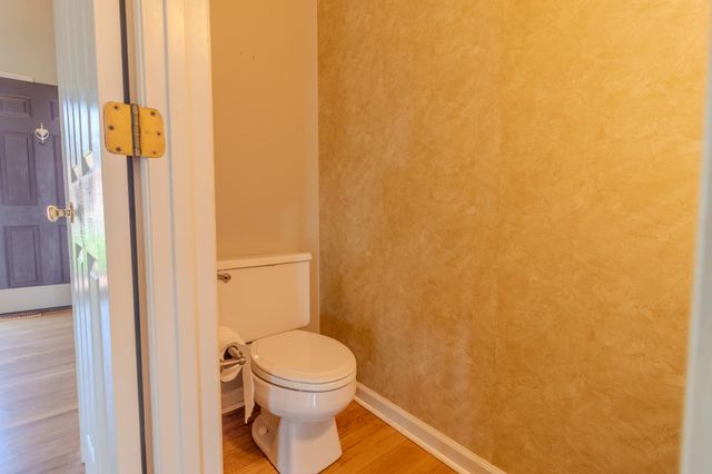 521 Ridgewater Court, Lexington, KY 40515