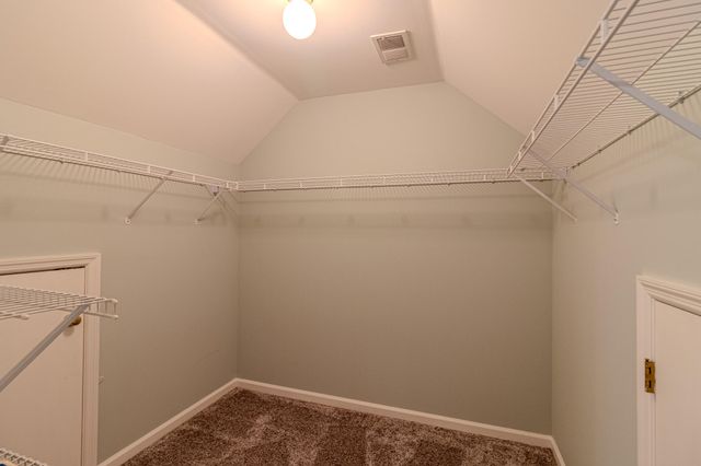 521 Ridgewater Court, Lexington, KY 40515