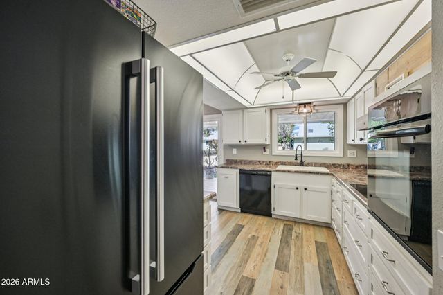 12814 W COPPERSTONE Drive, Sun City West, AZ 85375