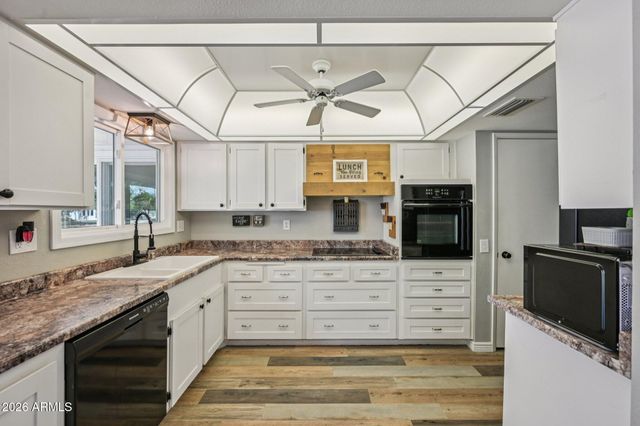 12814 W COPPERSTONE Drive, Sun City West, AZ 85375