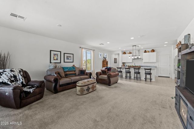 3071 PROSPECTOR Way, Wickenburg, AZ 85390