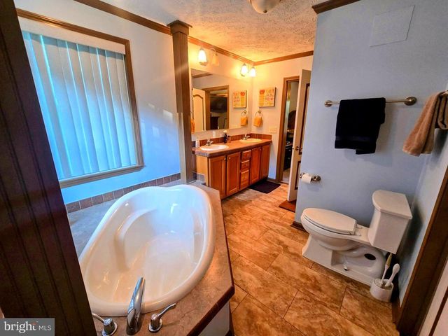 13478 MUSTANG DR, Ellendale, DE 19941