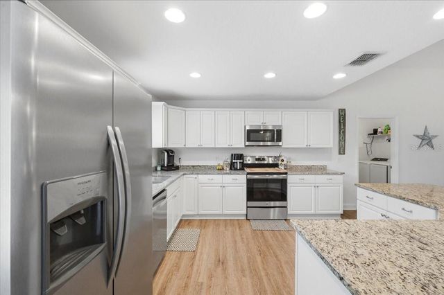 1233 PARKER ROAD, Lakeland, FL 33811