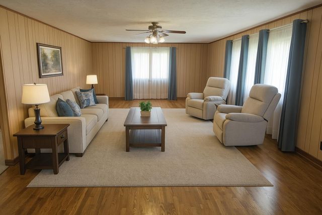 407 N Crestview Avenue, Ash Grove, MO 65604