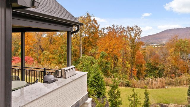 474 Sun Valley Road, Chattanooga, TN 37419