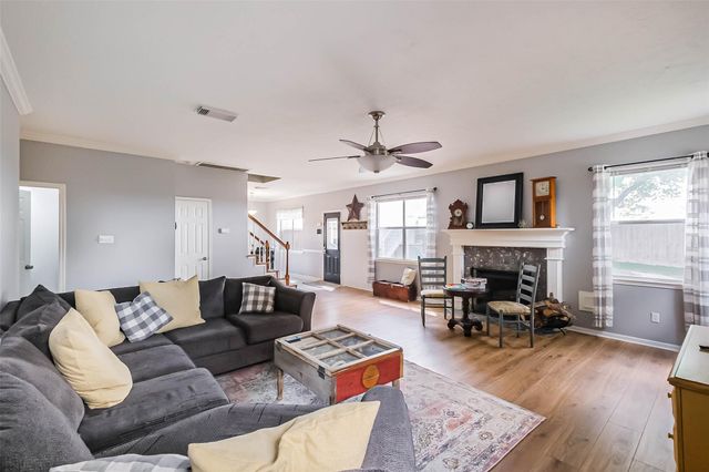 23003 N Waterlily Drive, Richmond, TX 77406