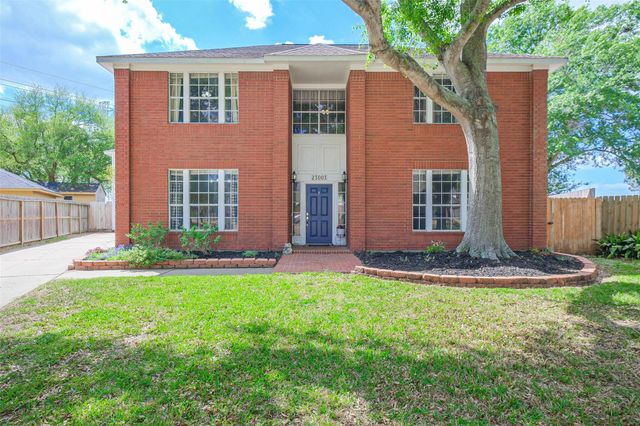 23003 N Waterlily Drive, Richmond, TX 77406