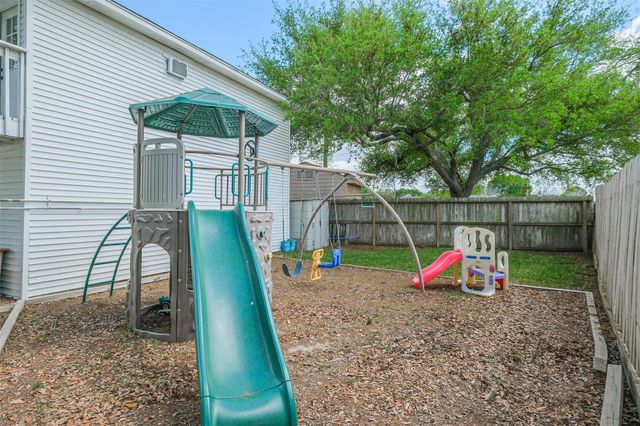 23003 N Waterlily Drive, Richmond, TX 77406