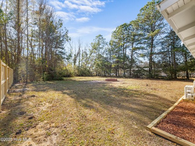 2073 Dawson Cabin Road, Jacksonville, NC 28540