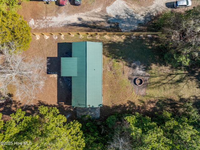 2073 Dawson Cabin Road, Jacksonville, NC 28540