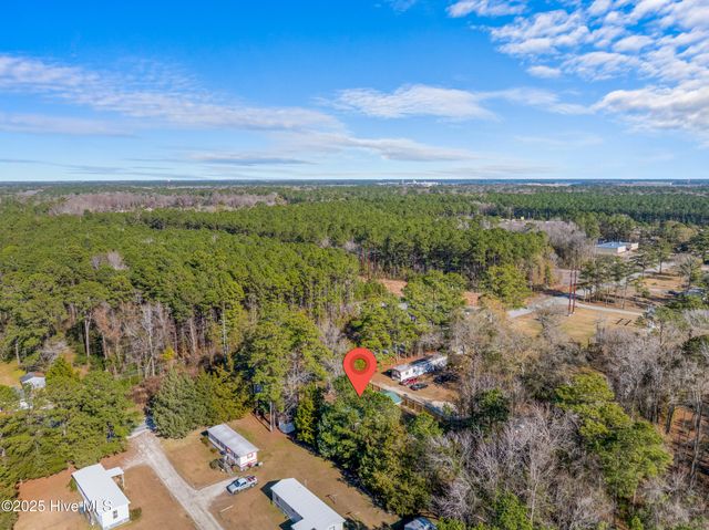 2073 Dawson Cabin Road, Jacksonville, NC 28540