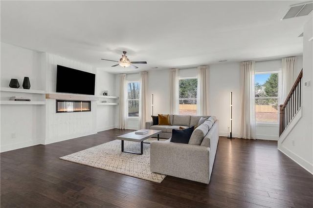 2737 Hallwood Lane, Suwanee, GA 30024