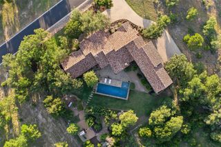 205 Hi Ridge RD, Horseshoe Bay, TX 78657