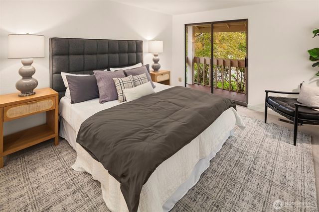 15126 NE 67th Place, Redmond, WA 98052