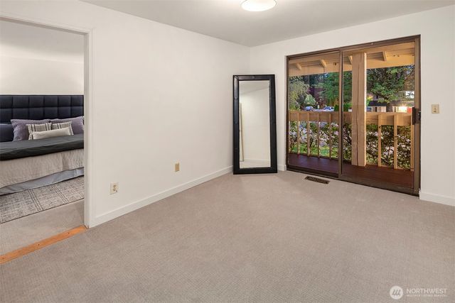 15126 NE 67th Place, Redmond, WA 98052